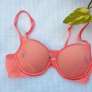 Victoria's Secret Dream Angels Lace Coral Demi Bra